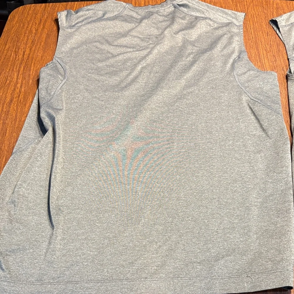 Nike Men's Gray Dri-FIT Tank Top - Picture 11 of 12